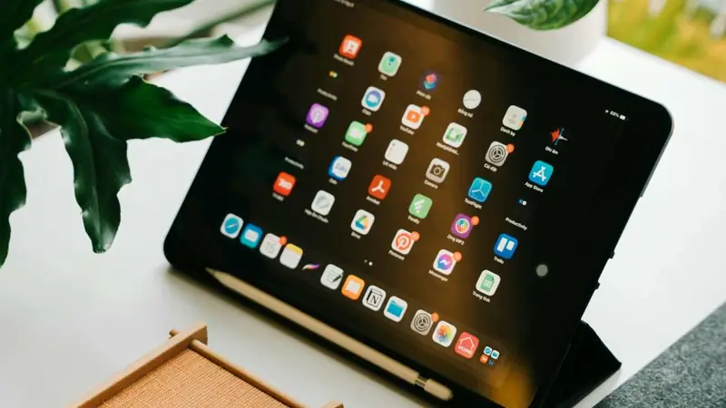 Fast Apple Tablets with Stunning Display