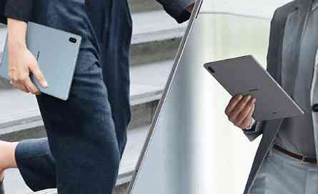 Mathieu Cloart social post